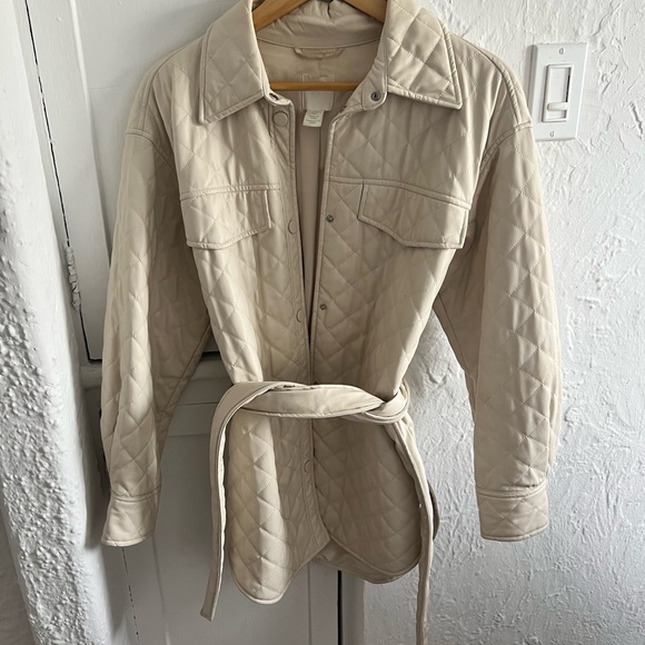 H&M Beige Quilted Shirt Jacket - Picture 5 of 5